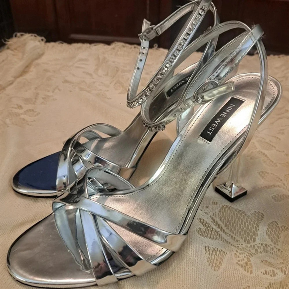 Nine West NWOT Noras Dress Sandals - Picture 3 of 7